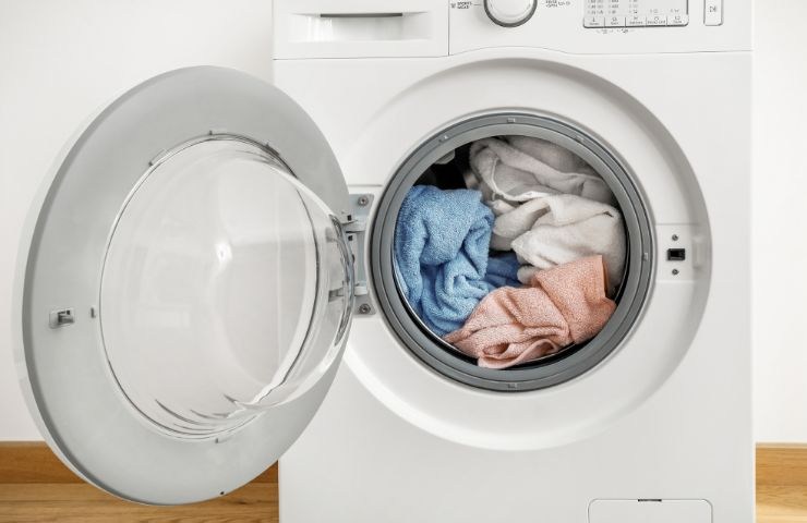 prezzo lavare panni lavatrice