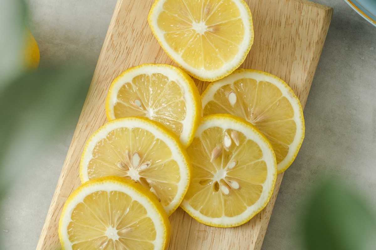 Limone a fette