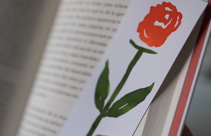 Segnalibro con tulipano per romanzi rosa 