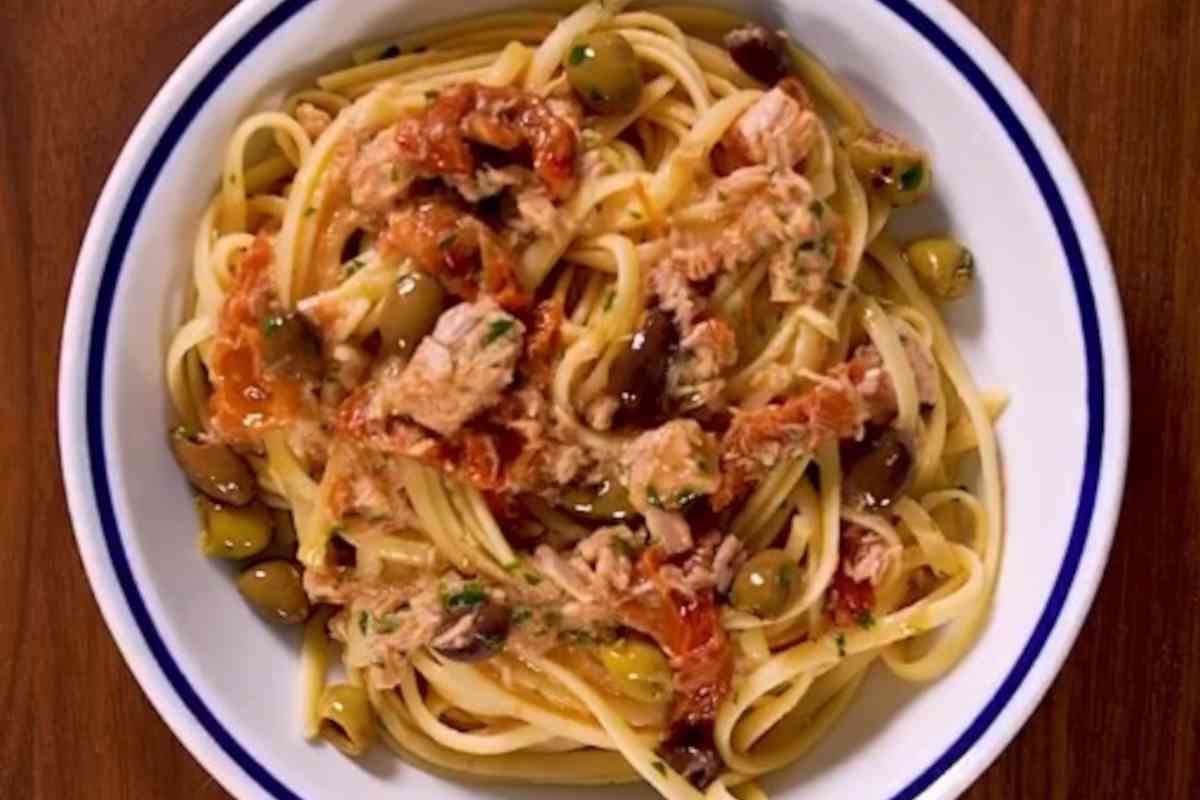 Linguine tonno e olive