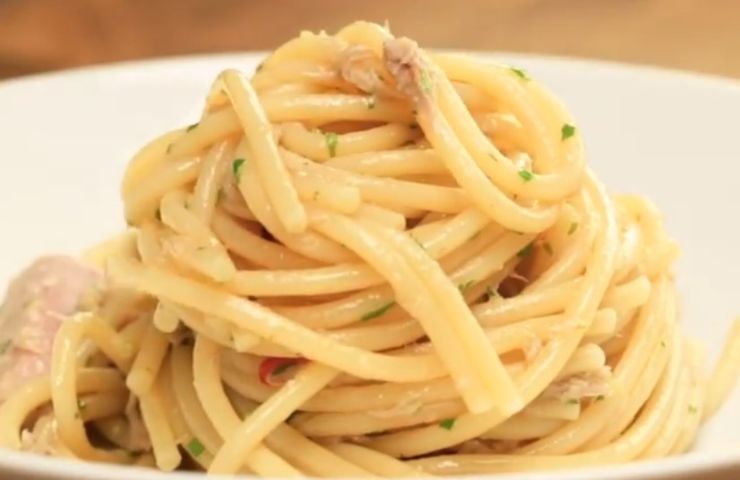 Spaghetti al tonno