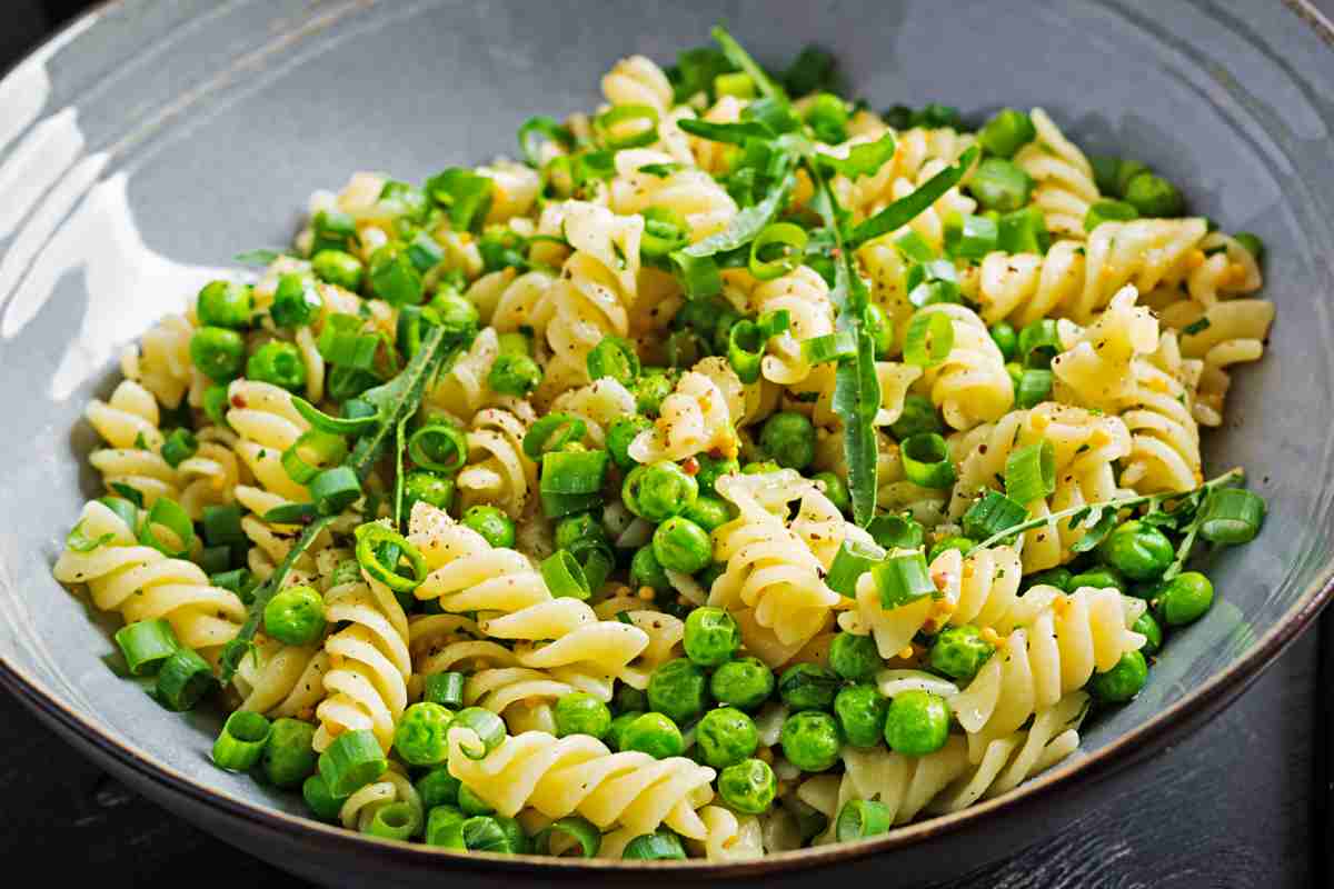 Pasta e piselli fredda