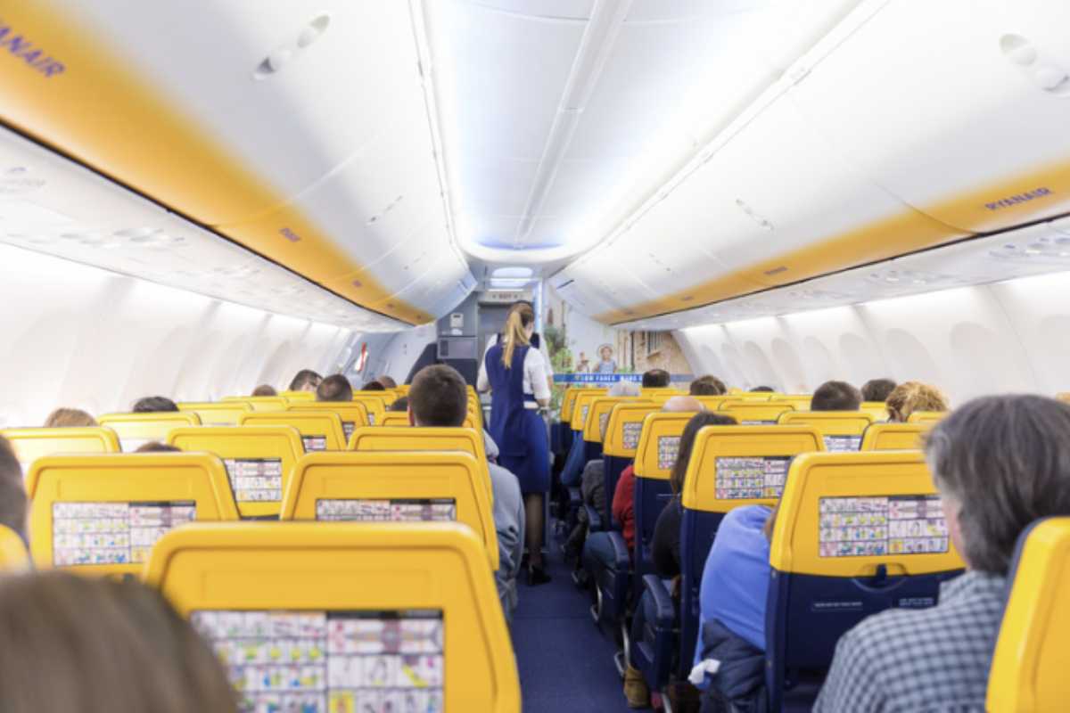 Quando si vola con Ryanair, è importante tenere a mente alcune regole per evitare sorprese.